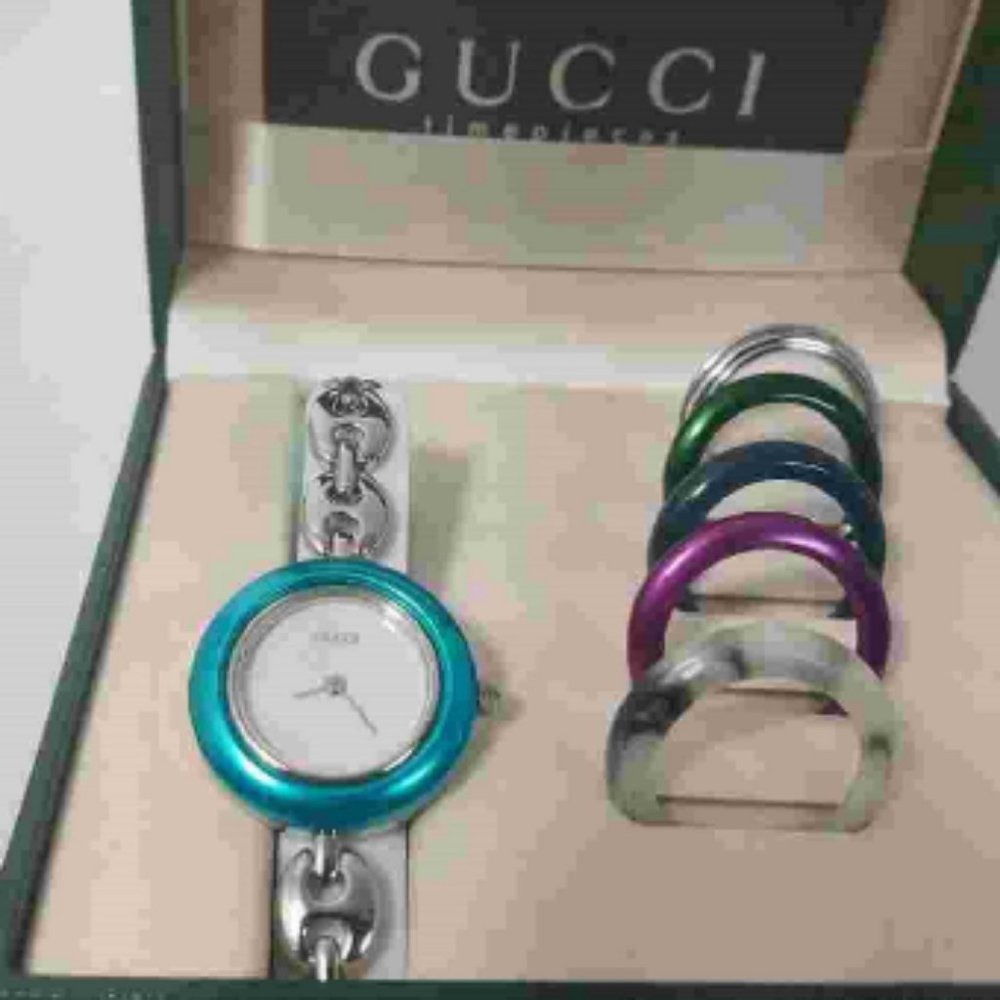 Retro vintage Gucci multi bezel Swiss watch